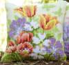 Набор для вышивания подушки Весенние цветы