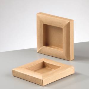 Рамка из картона квадратная